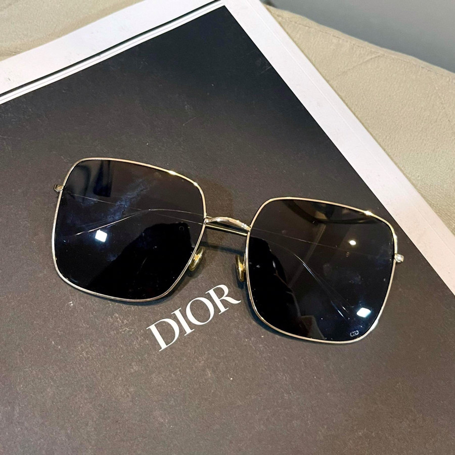 Kính dior mắt vuông gọng vàng sz 59