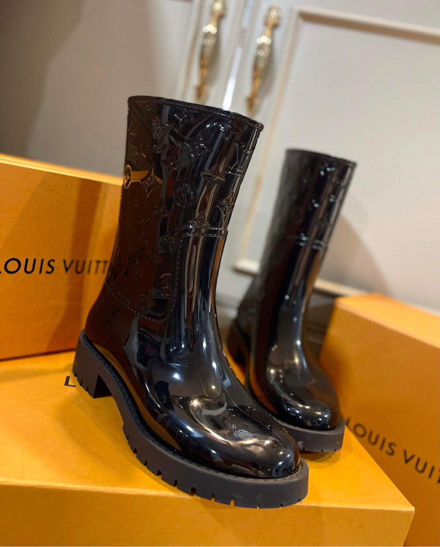 Boots lv bóng dập logo sz 36 4p kèm box