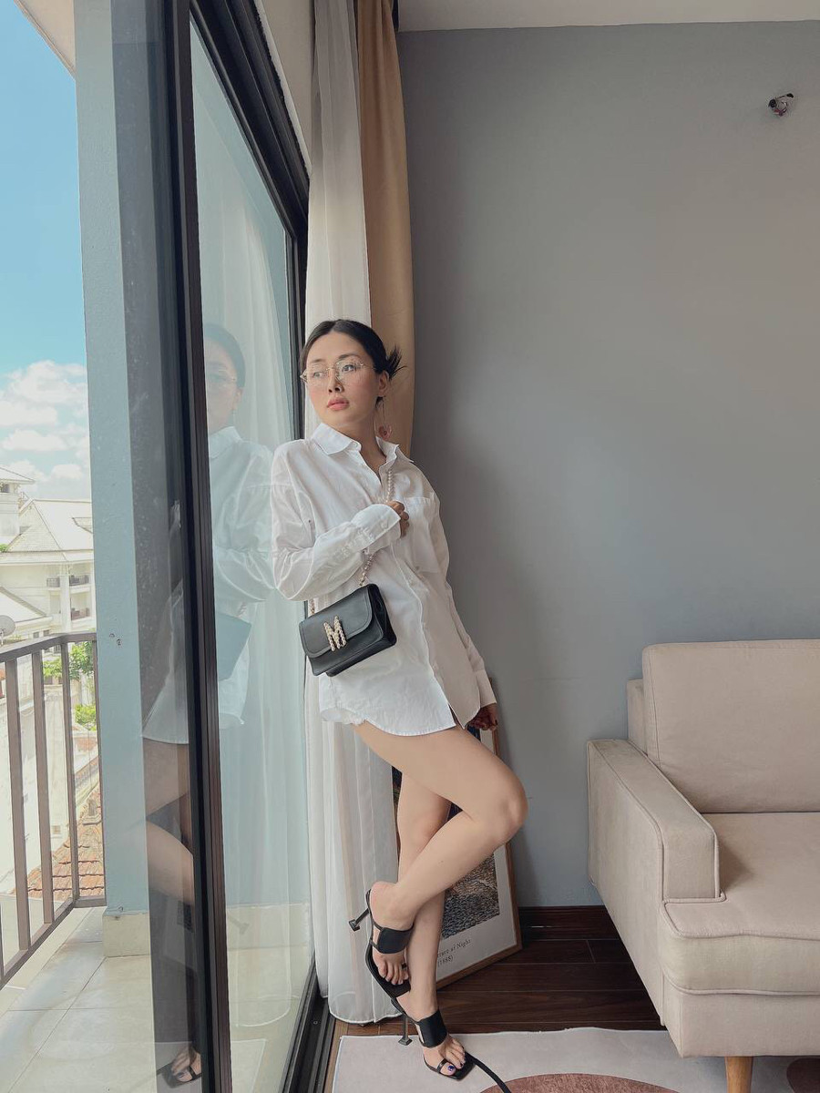 Túi Moschino ngọc trai siêu xinh ✨