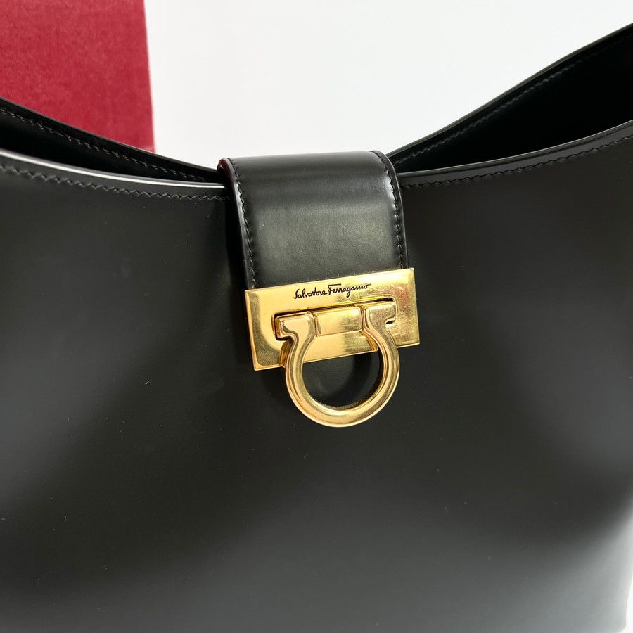 Túi tote Salvatore Ferragamo