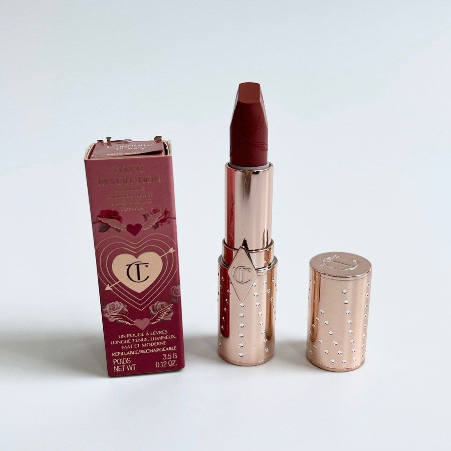 Son Charlotte Tilbury