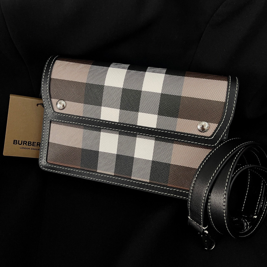 Túi Burberry Oscar mini hoạ tiết kẻ ô ✨