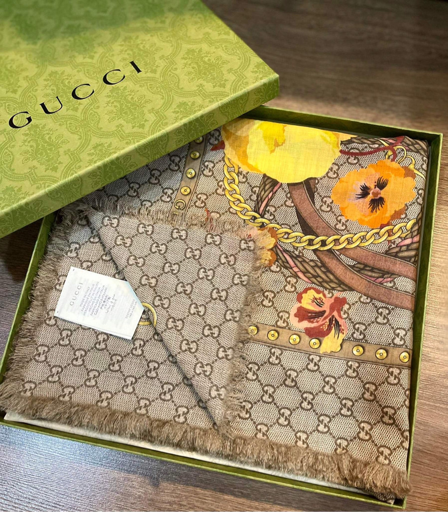 Khăn gucci lụa nau sz 140x140