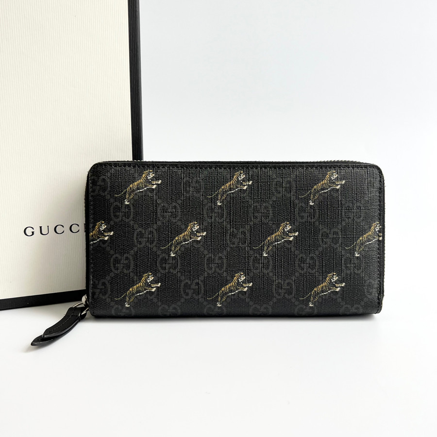 Ví zip Gucci hổ bay