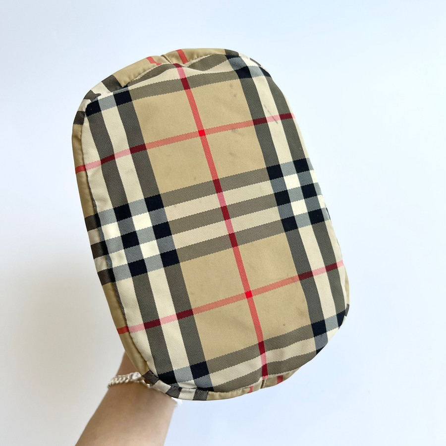 Túi Burberry bucket