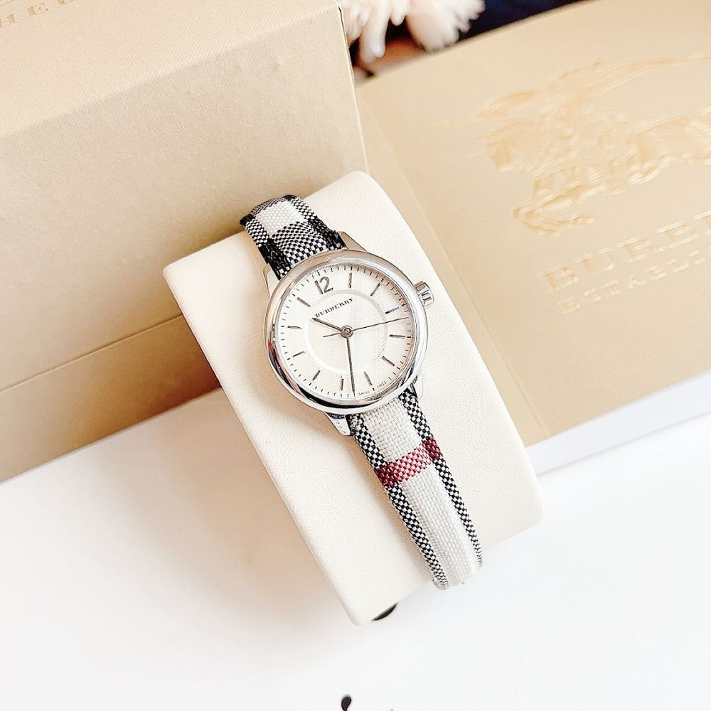 Đồng hồ Burberry dây da kẻ sọc Case 28mm