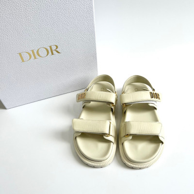 Giày sandals Dior