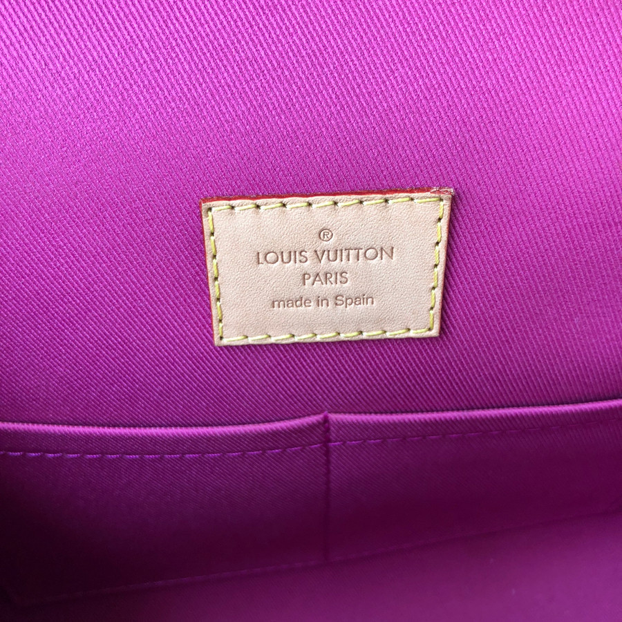 LV Cluny BB handbag monogram: