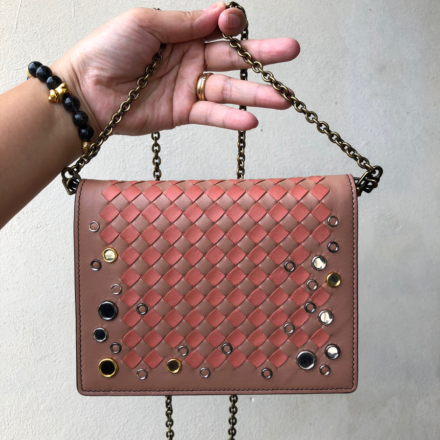 Bottega Veneta Dahlia Hibiscus Intrecciato Palio Chain Wallet In Pink: