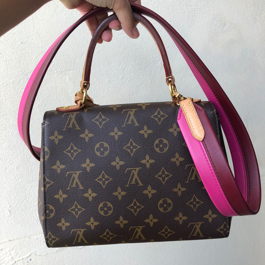 Louis Vuitton Cluny BB handbag monogram: