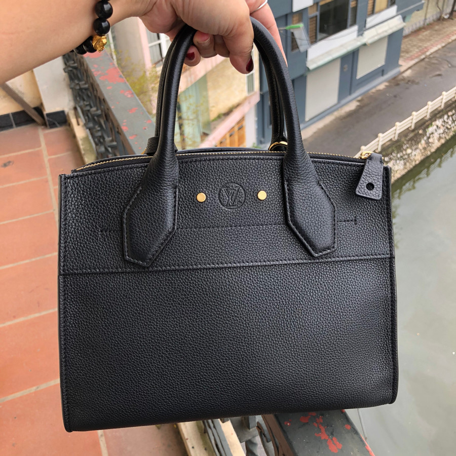 Louis vuitton City Steamer PM 2 Way Shoulder Taurillon Clemence Leather Noir - black: