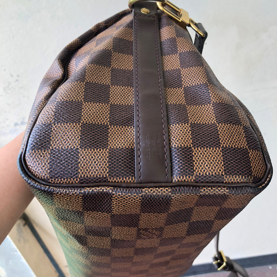 Louis Vuitton Speedy Bandoulière 25 in graphic Damier Ebene canvas: