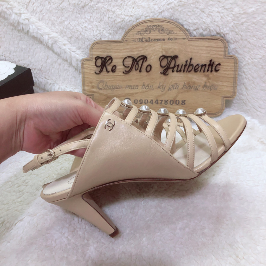 Chanel beige Open Toe Pearl Sandals Pumps sz 36: