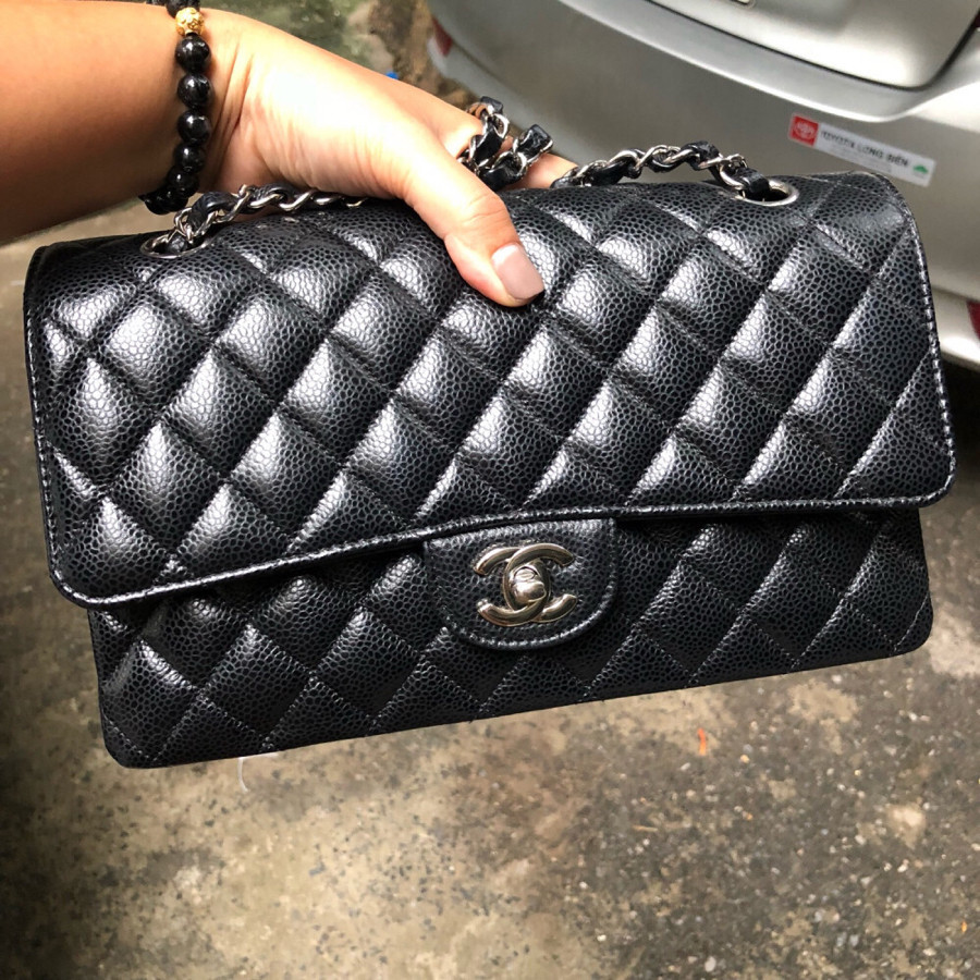 Chanel classic medium - black caviar & SHW code 27