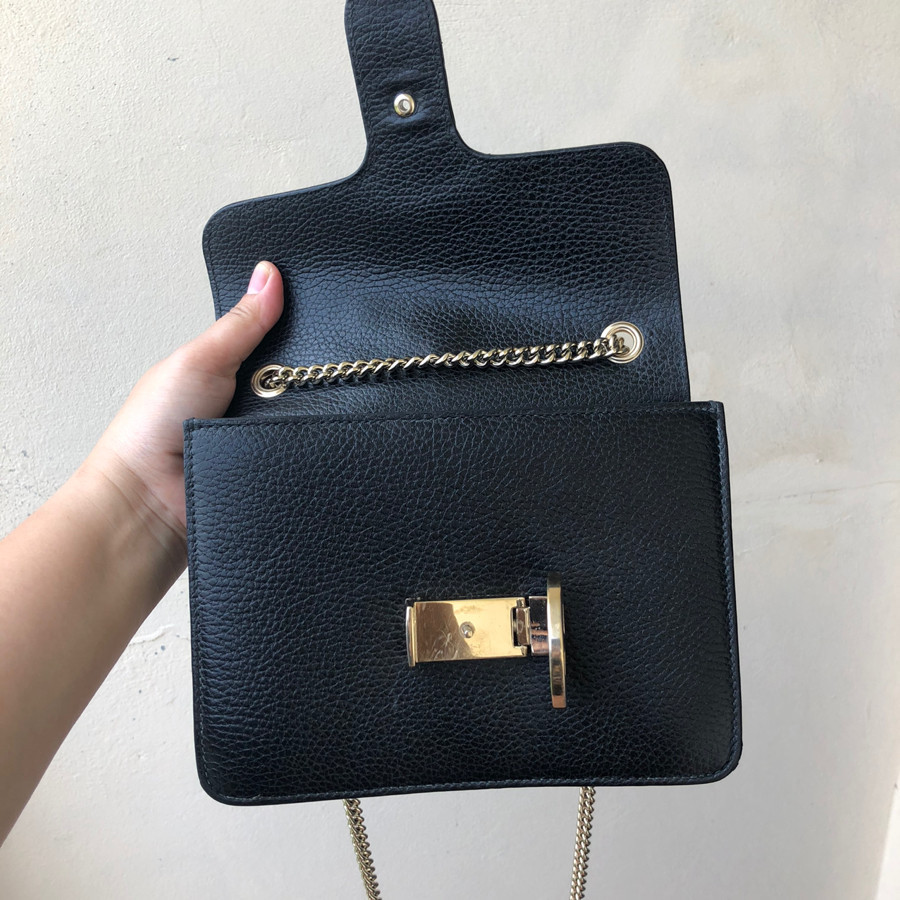 Gucci Interlocking GG Shoulder Bag - black + gold: