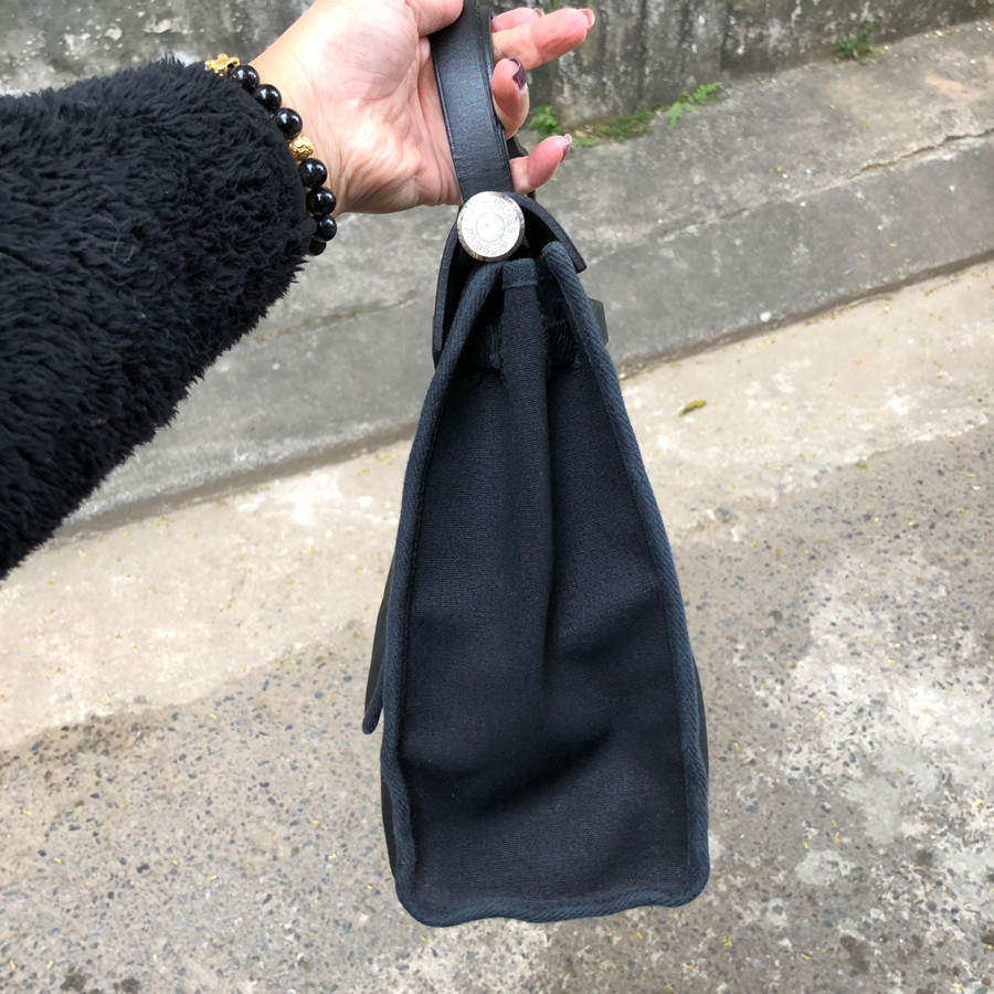 ❤️Hermes herbag PM - black leather 2 thân đen trắng