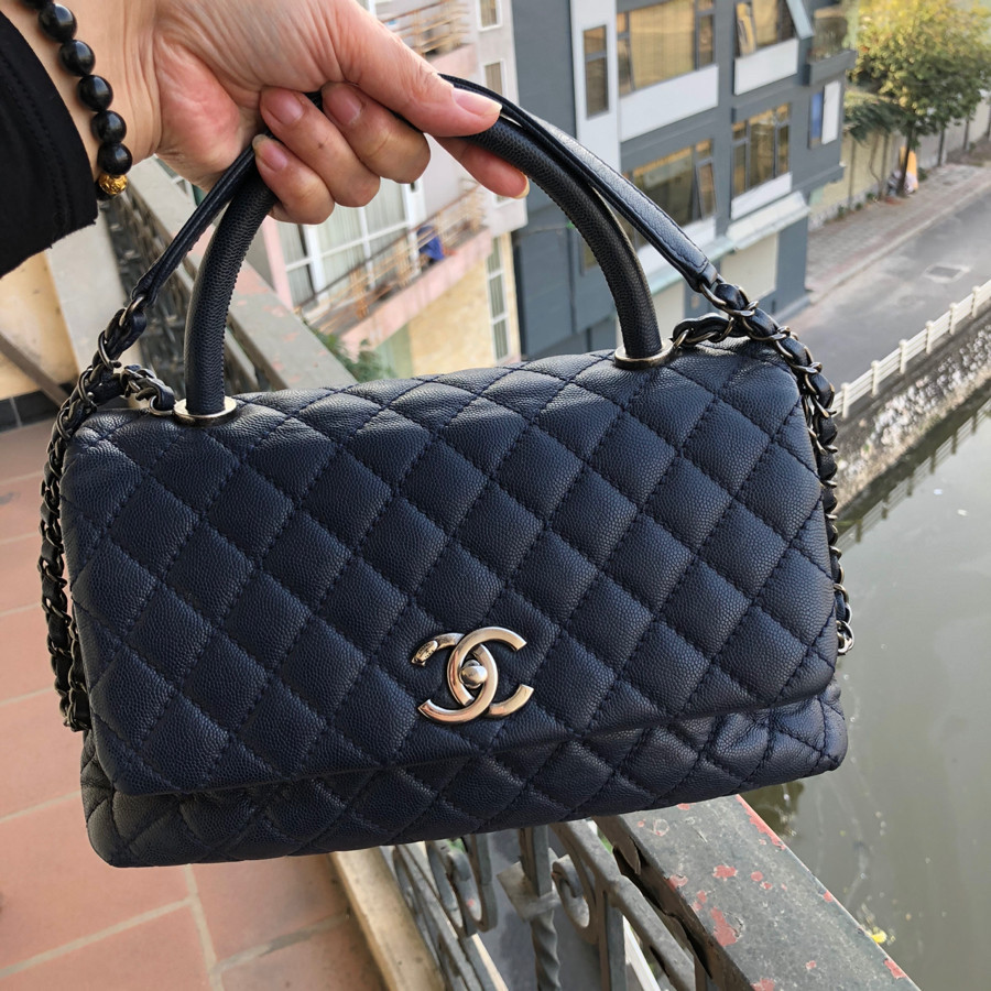 Chanel CoCo 10.5 - navy caviar leather - kim loại silver giả cổ: