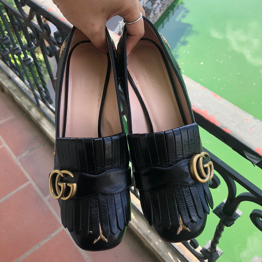 Gucci Embroidered Leather Mid-heel Pump - black sz 37: