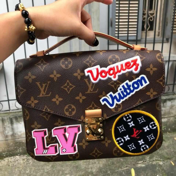 Louis Vuitton Pochette Metis Mirror M43991 - limited edition