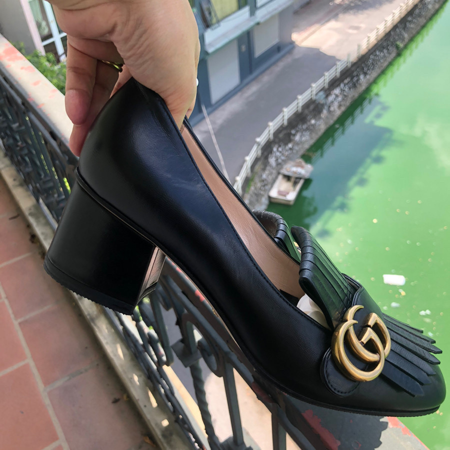 Gucci Leather mid-heel pump - black sz 37: