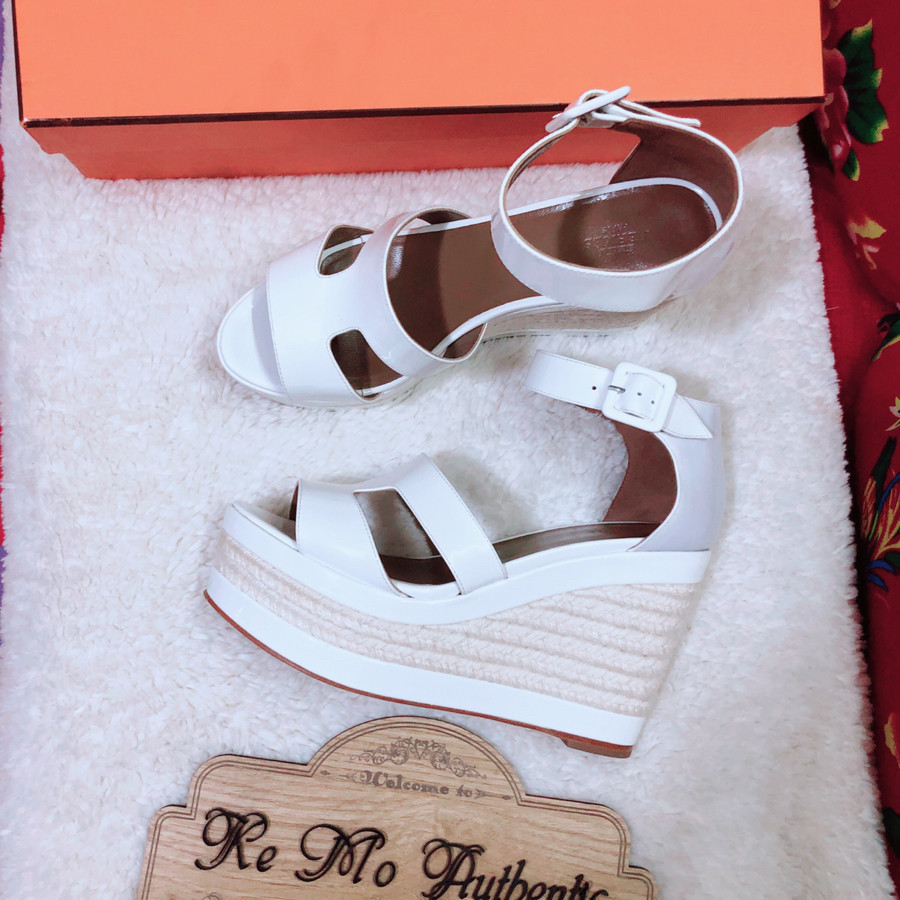 Hermes - White Textured Leather Ilana Espadrille Wedge Sandals sz 38: