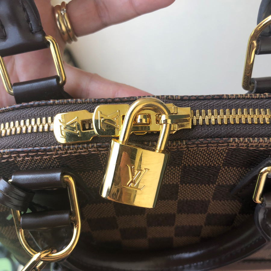 ❤️ Louis Vuitton - Alma BB Damier Ebene Canvas: