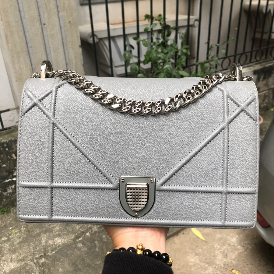 ❤Diorama Grey Leather Medium Shoulder Bag: