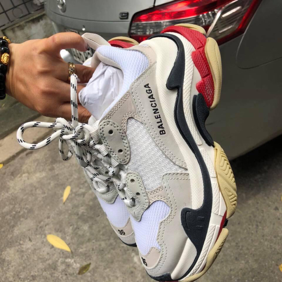 Balenciaga - triple S sneaker sz 35