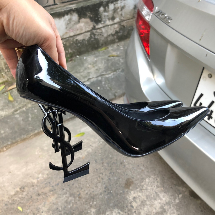 YSL Opyum Opium Black Patent Leather Heel Pump sz 35,5: