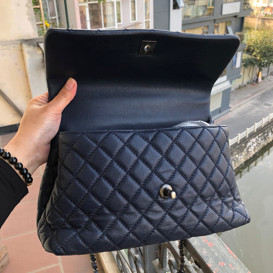 Chanel CoCo 10.5 - navy caviar leather - kim loại silver giả cổ: