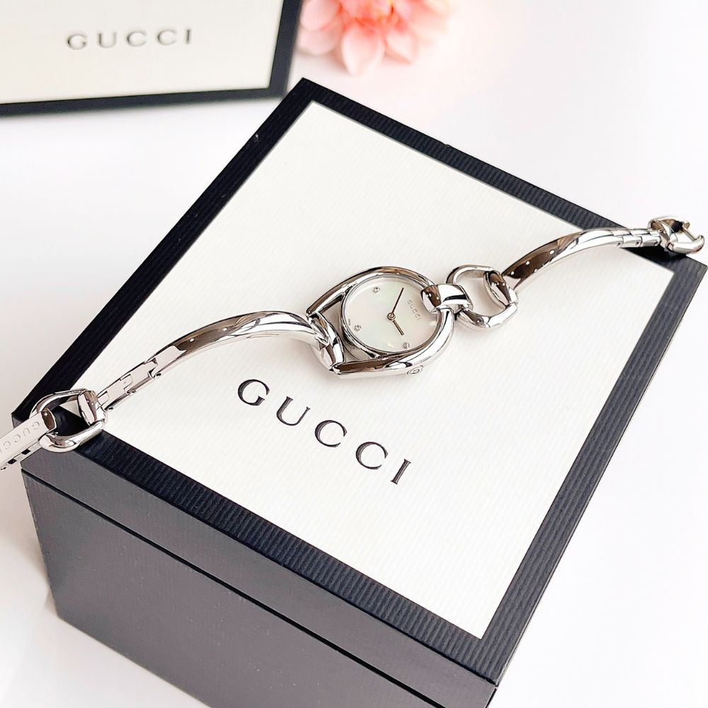 Đồng hồ Gucci Horsebit Collection Mother of Pearl Dial Ladies Watch Case 28mm