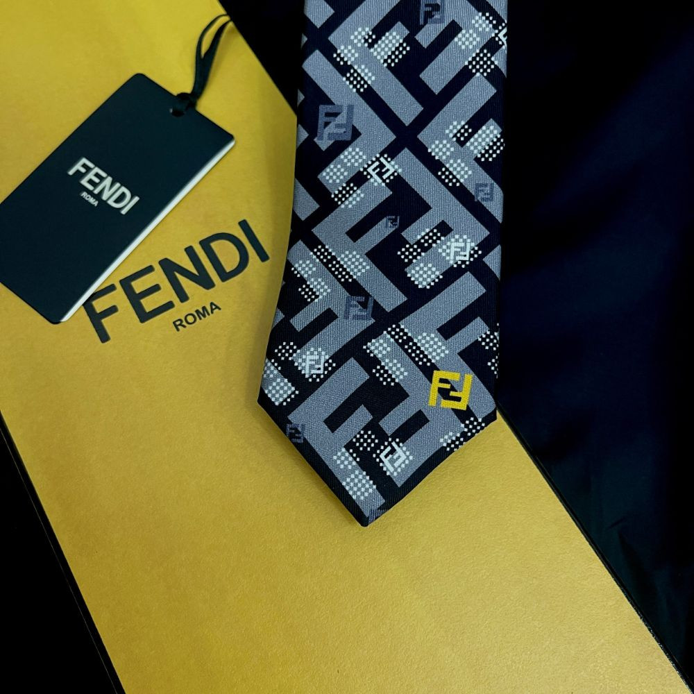 Cavat Fendi lịch lãm nam tính