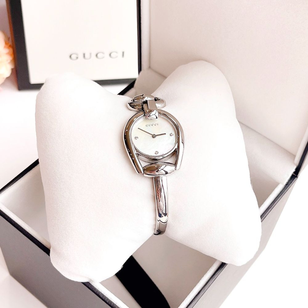 Đồng hồ Gucci Horsebit Collection Mother of Pearl Dial Ladies Watch Case 28mm