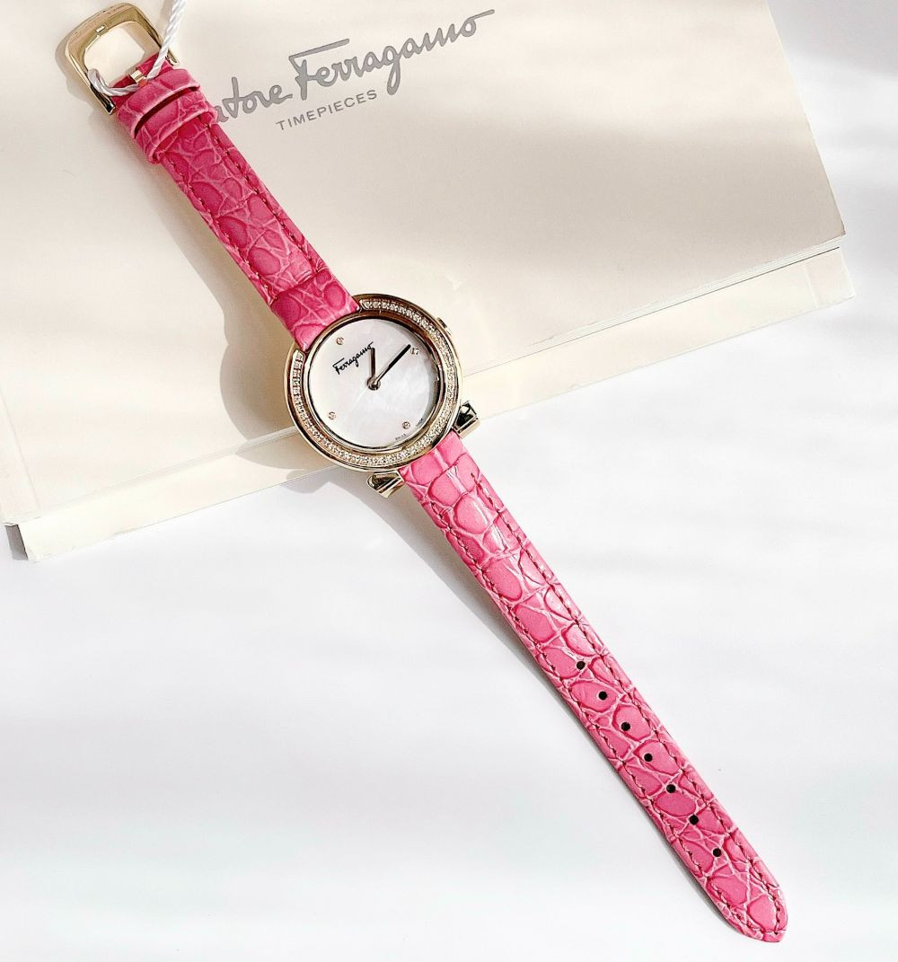 Đồng hồ Salvatore Ferragamo Gancino Evening Pink Leather Case 30mm