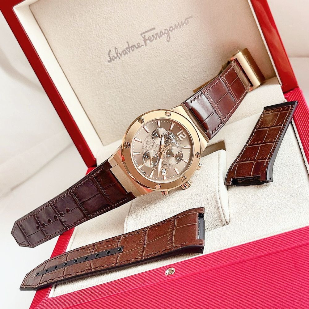 Đồng hồ Salvatore Ferragamo F80 Chrono Case 44mm