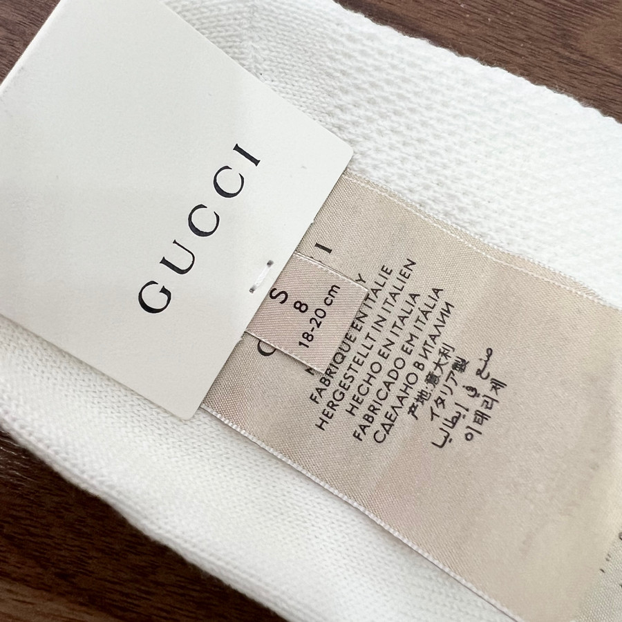 Vớ Gucci