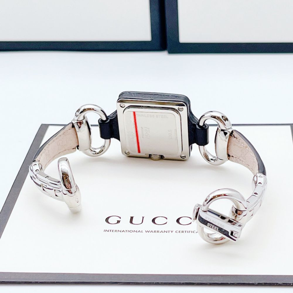Đồng hồ Gucci 1921 cổ điển sang trọng Case 26mm