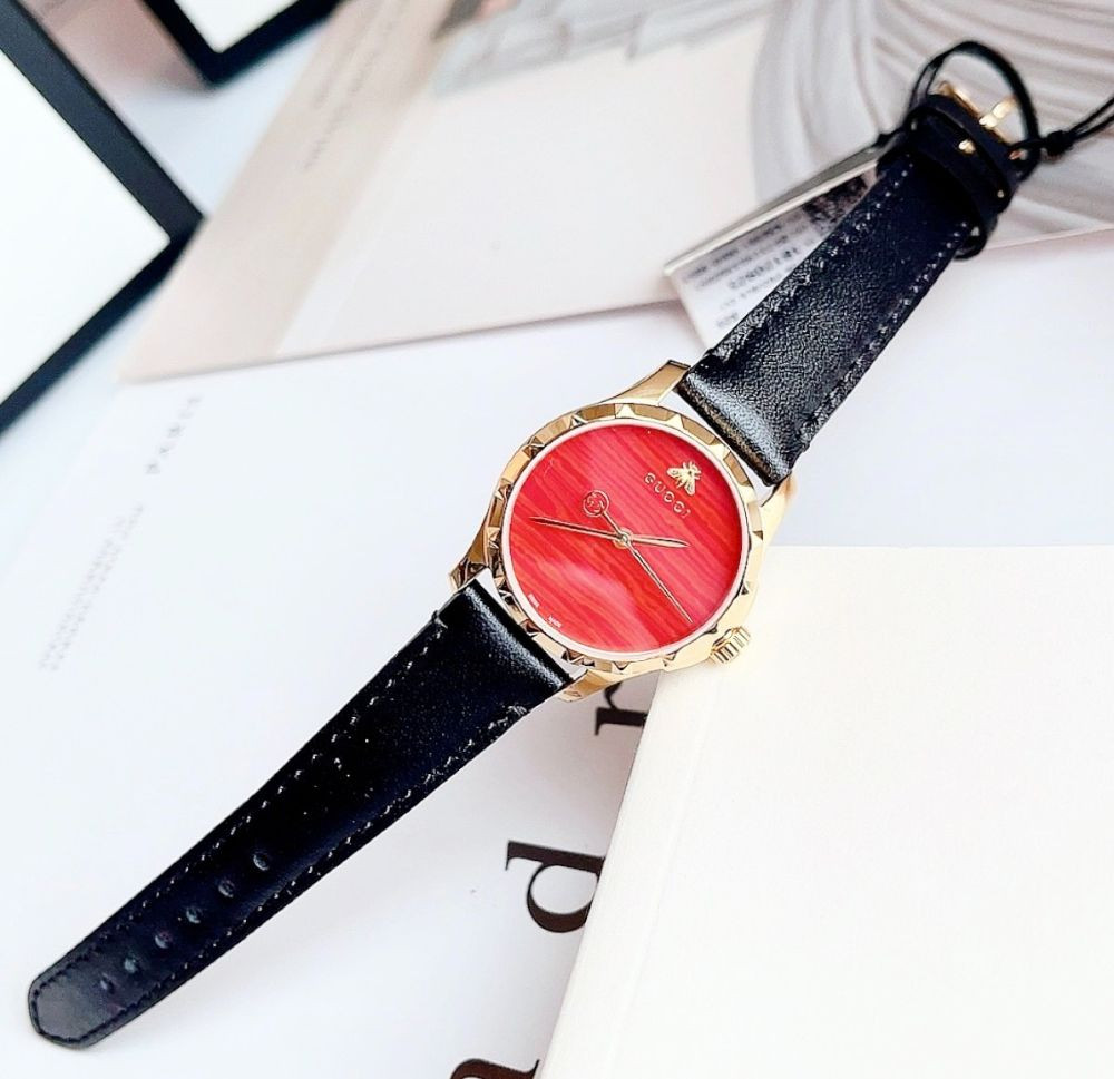 Đồng hồ Gucci G-Timeless viền gold mặt đỏ nổi bật Case 27mm