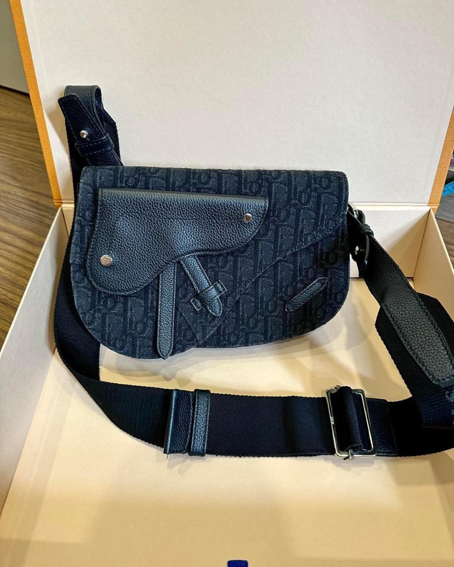 Túi Dior Black Saddle Pouch Likenew 98%