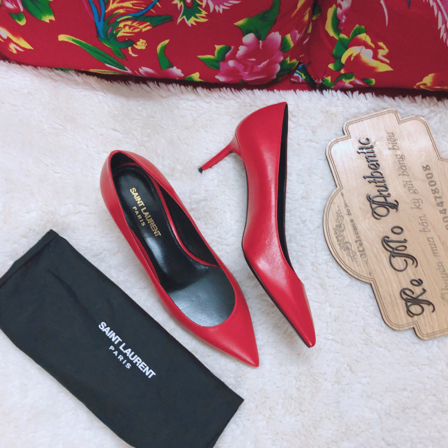 YSL - Classic Red Zoe Stilettos sz 36: