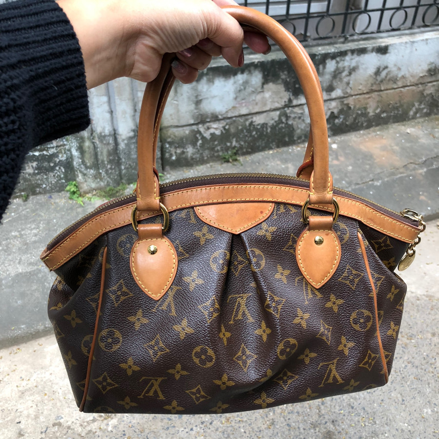 LV tivoli PM monogram bag: