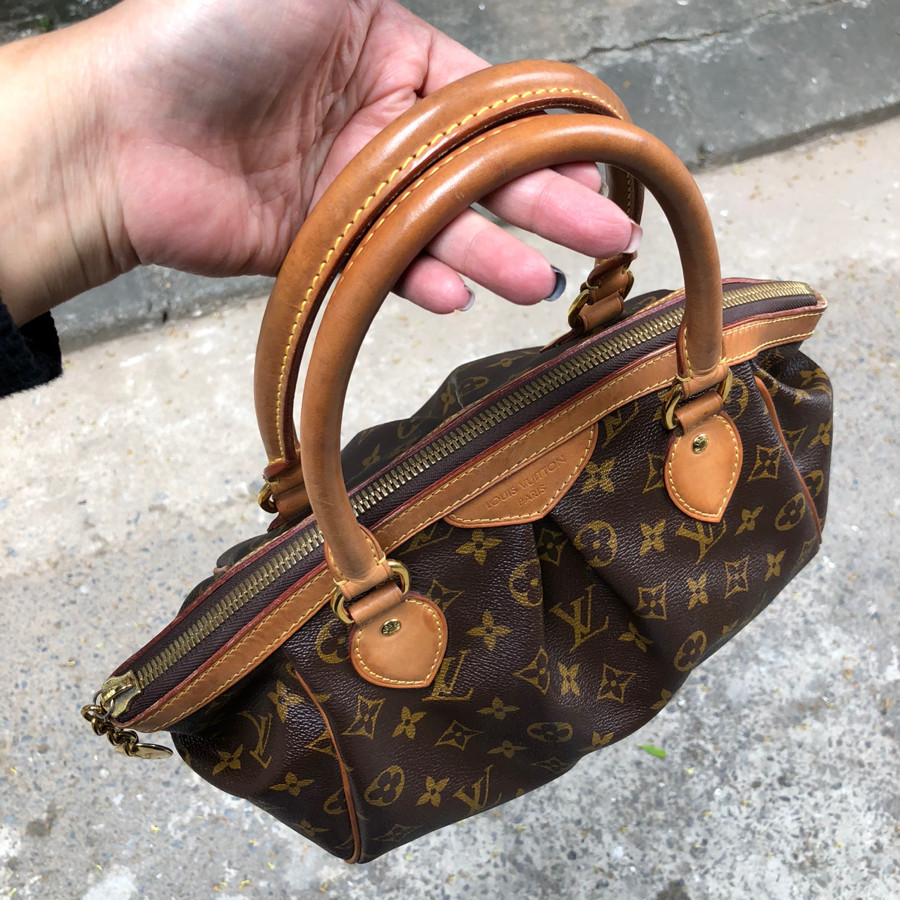 LV tivoli PM monogram bag: