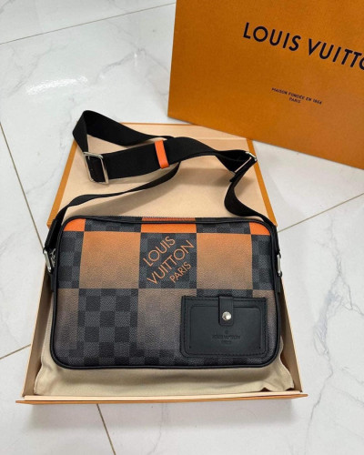 Túi LV Alpha Messenger New 99,9% fullbox