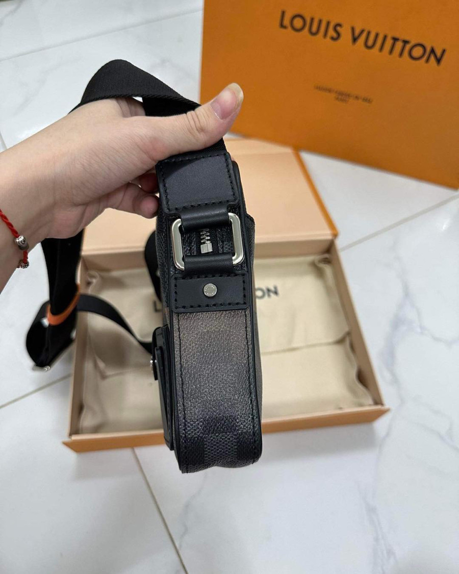 Túi LV ALPHA MESSENGER BAG LIMITED