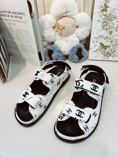 Sandals Chanel