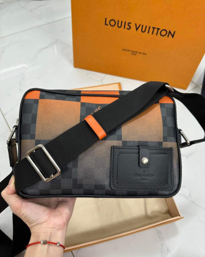 Túi LV ALPHA MESSENGER BAG LIMITED
