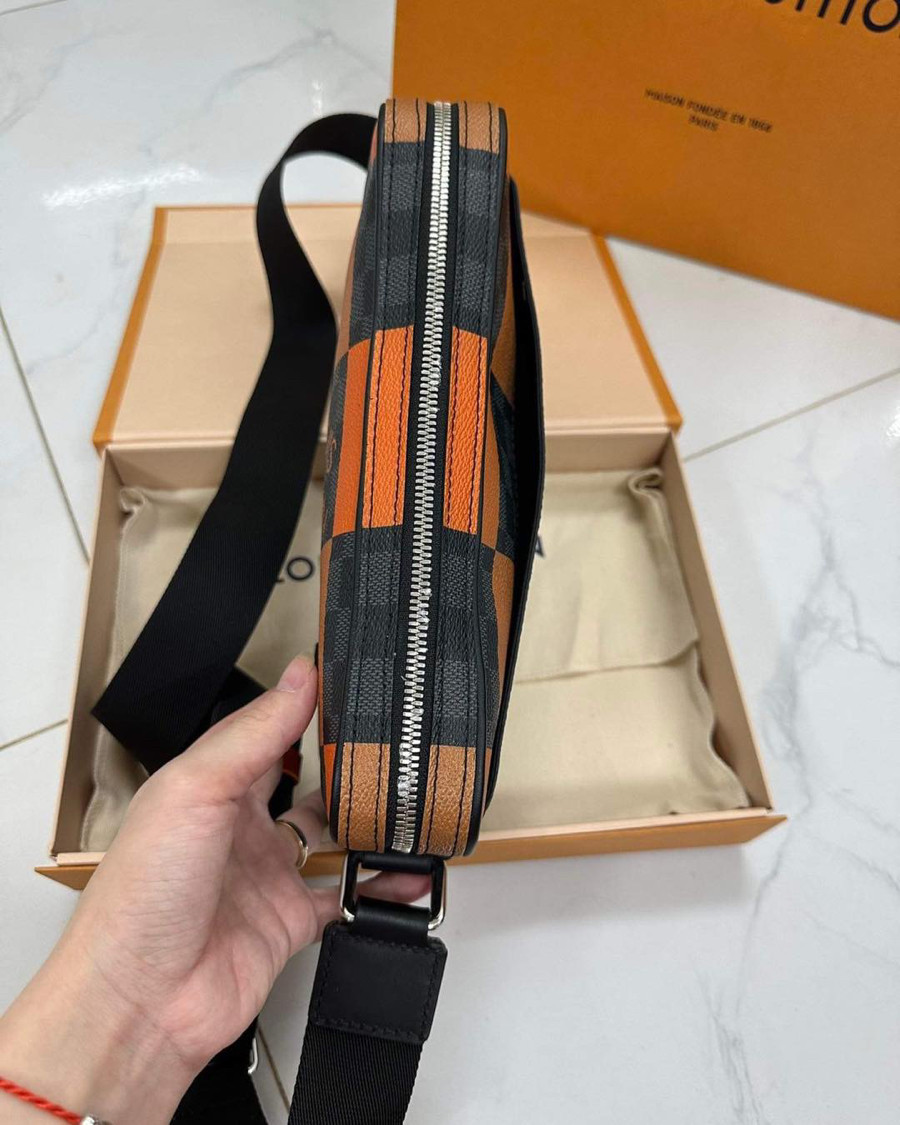 Túi LV ALPHA MESSENGER BAG LIMITED
