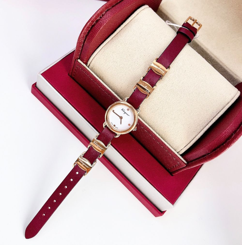 Đồng hồ Salvatore Ferragamo Varina Case 22mm