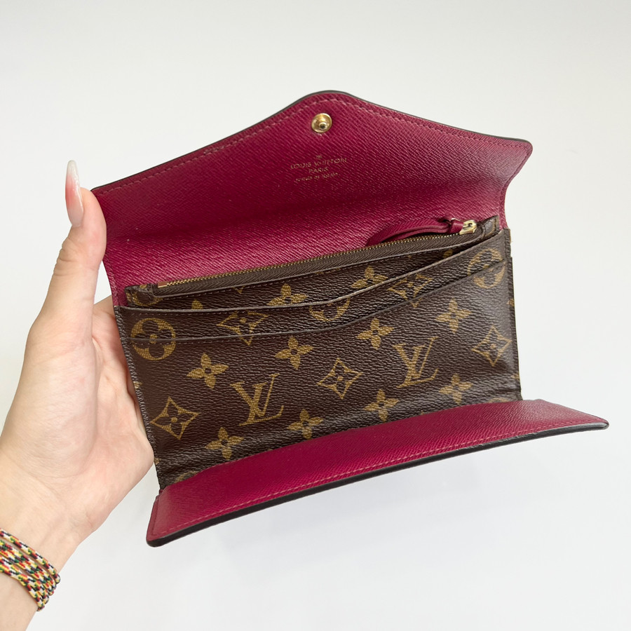 Ví bấm Louis Vuitton