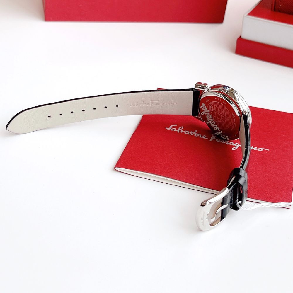 Đồng hồ Salvatore Ferragamo Gancini Case 34mm